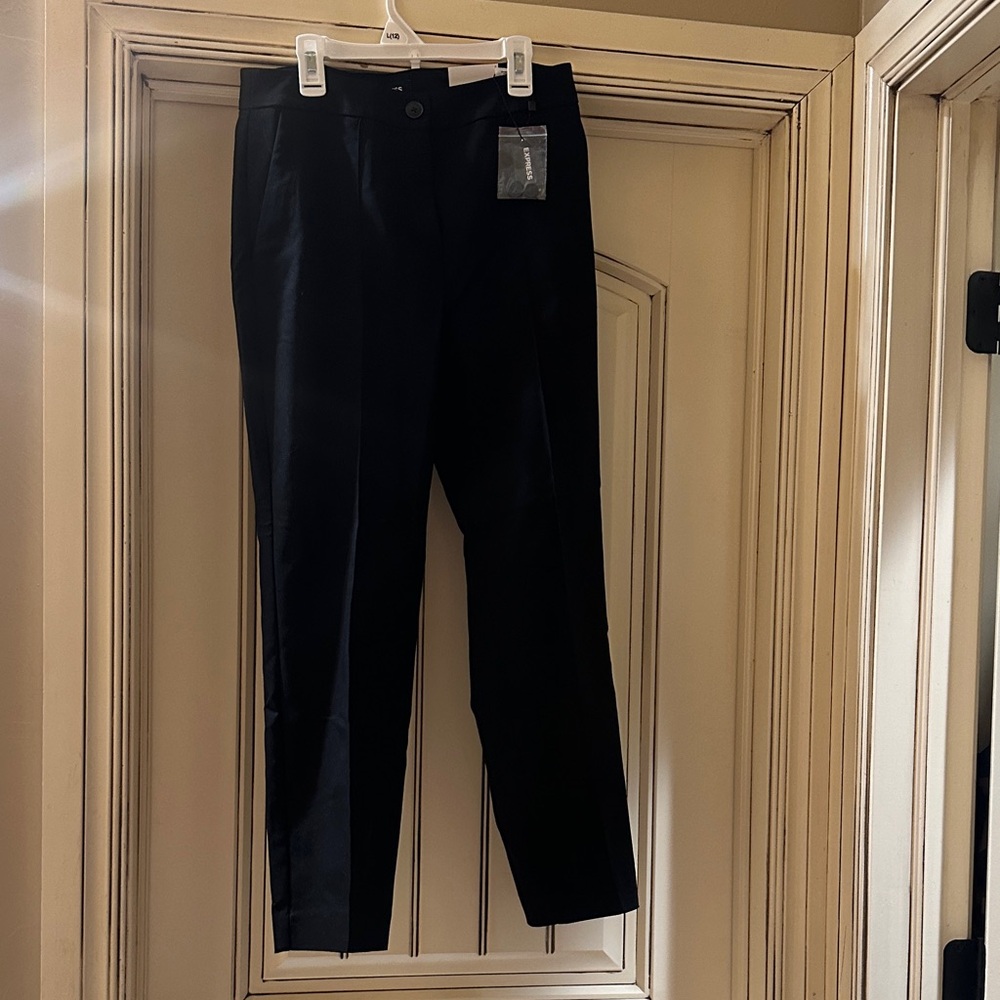 Express women’s 6R Classic Black Dress Pants